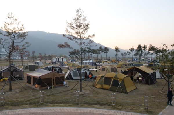 황산캠핑장