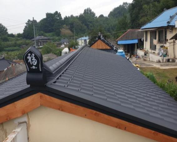 슬레이트지붕개량사례(공사후) (사진출처=경남도)