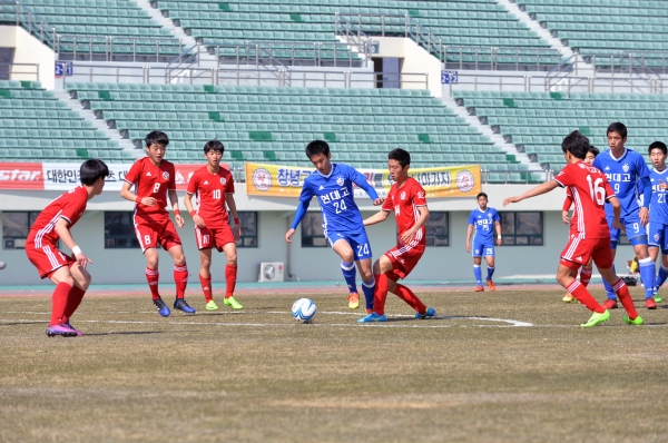 부산MBC 전국 고등학교축구대회가 2월 12일부터 23일까지 양산종합운동장 등 5개 축구장에서 열린다. (사진출처=양산시)