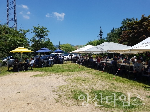 신세계요양병원(이사장 김종우)이 호국보훈의 달을 맞아 보훈가족을 대상으로 지난 13일 보훈행사를 진행했다.ⓒ양산타임스
