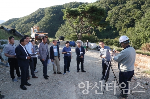 지난 16일 실시한 양산시의회 도시건설위원회 현장활동 ⓒ양산타임스