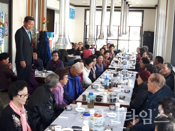 양산시 삼성동 노인일자리사업 참여자 하반기 간담회 ⓒ양산타임스