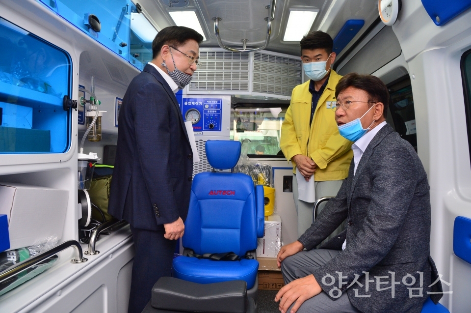 울주군이 감염병 환자 접촉에 의한 2차 감염 예방을 위해 음압특수구급차를 도입했다. ⓒ양산타임스