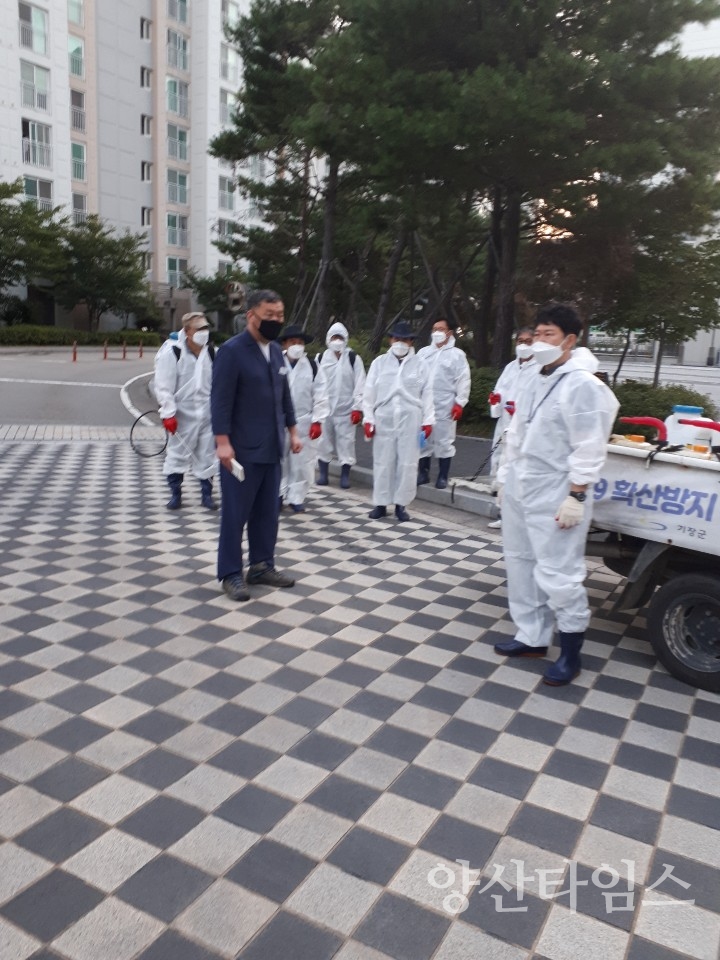 기장군수 현장지휘 사진 ⓒ양산타임스
