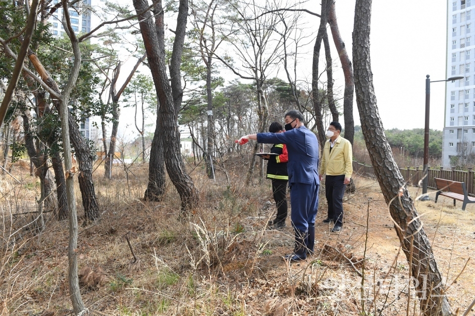 일광신도시 삼성숲공원 정비사업 현장 점검ⓒ양산타임스