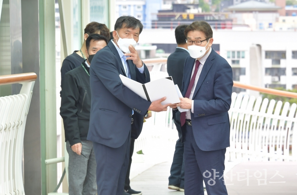 양산천 구름다리 현장행정 ⓒ양산타임스