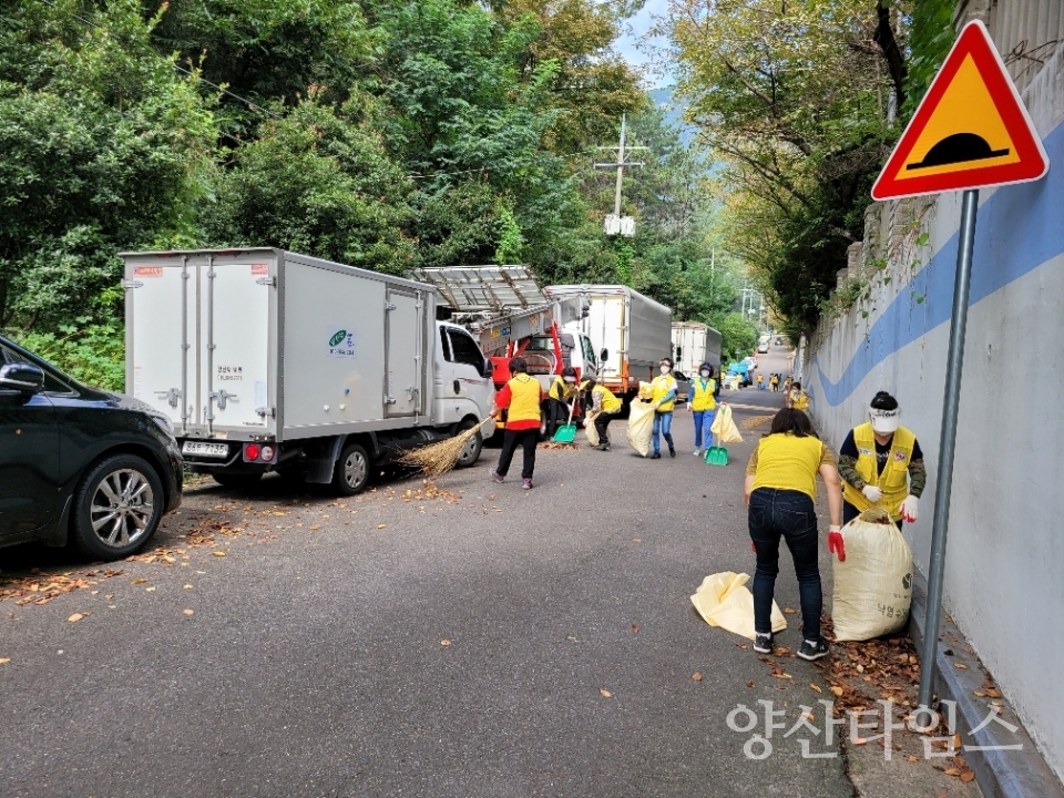 물금읍 추석맞이 국토대청소ⓒ양산타임스