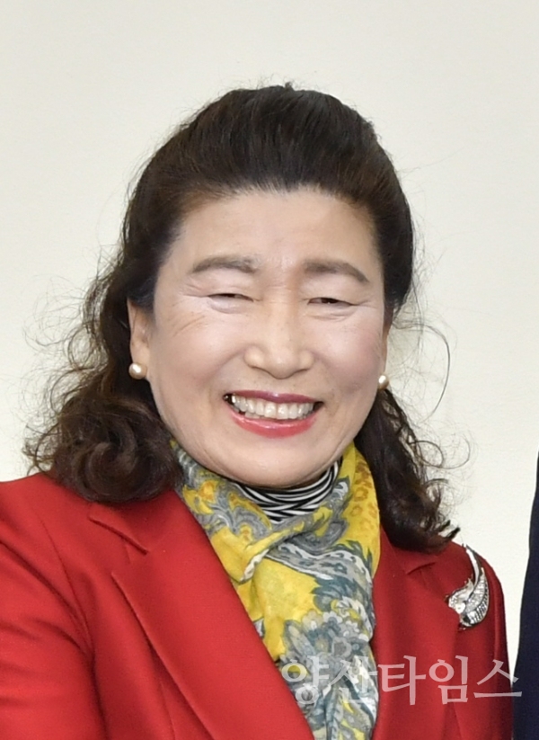 양산시민대상 서영옥 대표ⓒ양산타임스