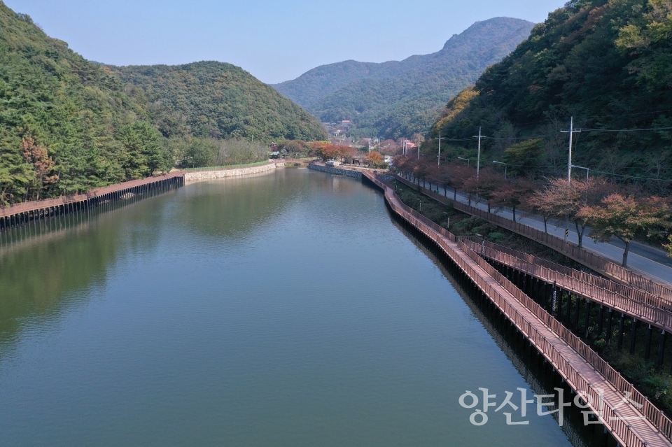 기장군 좌광천 상류 병산저수지 일원 병산둘레길 산책로 전경ⓒ양산타임스