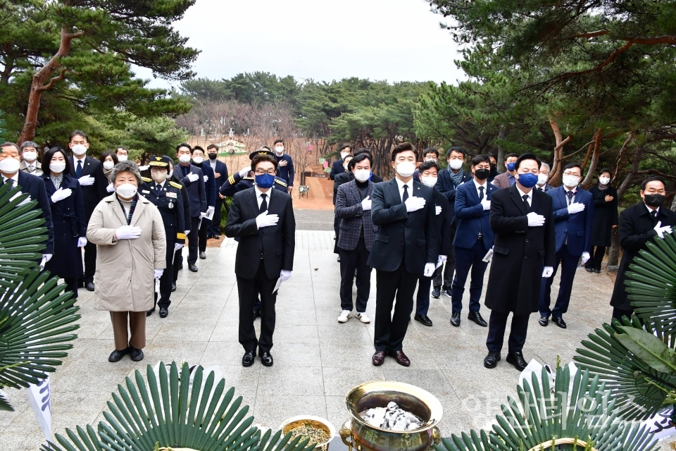 삼일절 기념 참배ⓒ양산타임스