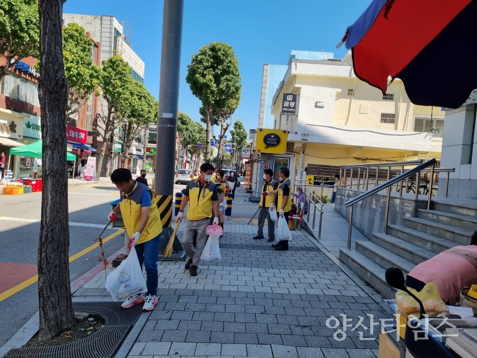 중앙동 추석맞이 국토대청소ⓒ양산타임스