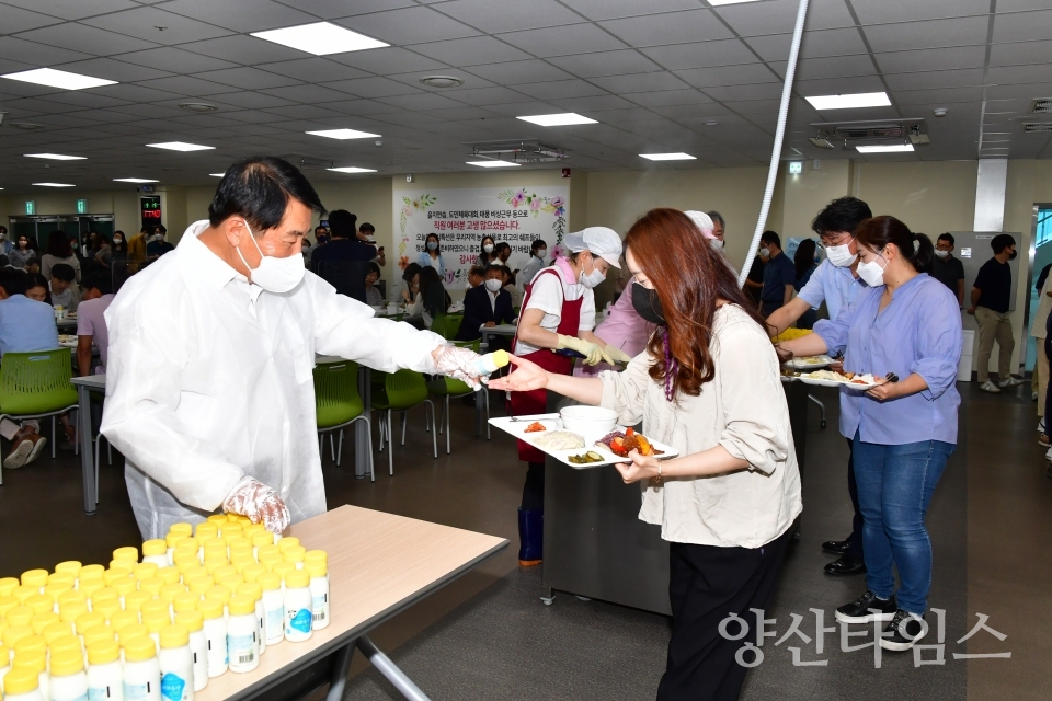 로컬푸드 직원 격려 특식ⓒ양산타임스