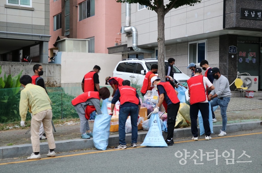 서창동 외국인노동자 환경정비ⓒ양산타임스