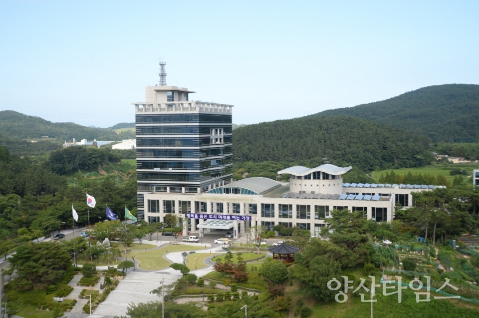 기장군청 전경ⓒ양산타임스