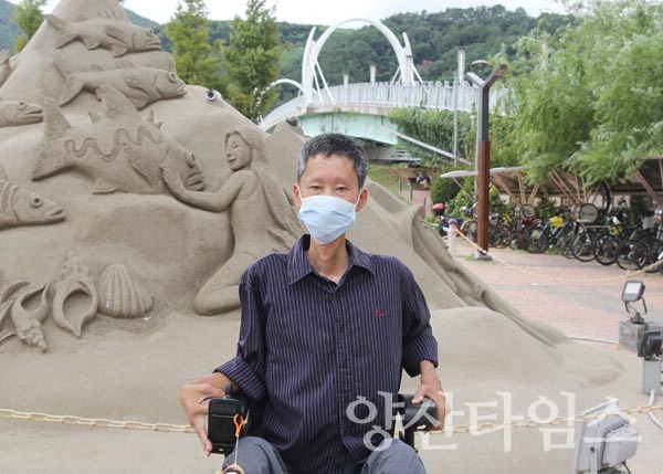 "한상식 작가" "중앙도서관 한상식 작가와의 만남" ⓒ양산타임스