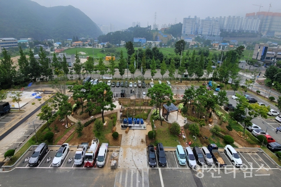 웅상출장소 청사 녹지 개선 공사 현장ⓒ양산타임스