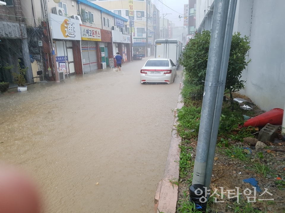 "북정배수구역 정비계획" "북정배수구역 정비계획(북정지역)_태풍 피해1" "북정배수구역 정비계획(북정지역)_태풍 피해2" "북정배수구역 정비계획(중부지역)_태풍 피해1" "북정배수구역 정비계획(중부지역)_태풍 피해2" ⓒ양산타임스