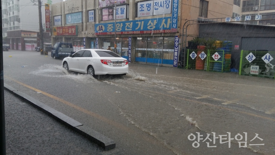 "북정배수구역 정비계획" "북정배수구역 정비계획(북정지역)_태풍 피해1" "북정배수구역 정비계획(북정지역)_태풍 피해2" "북정배수구역 정비계획(중부지역)_태풍 피해1" "북정배수구역 정비계획(중부지역)_태풍 피해2" ⓒ양산타임스