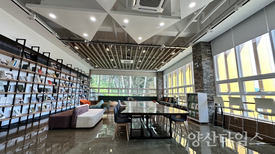 "독립기념관_의춘상행 설립허가신청서" "독립기념관 전경" "독립기념관_기획전시실" "독립기념관_상설전시실" "독립기념관_어린이 역사체험실" "독립기념관_역사자료실(의춘당)" "독립기념관_윤현진 일본유학시절" ⓒ양산타임스