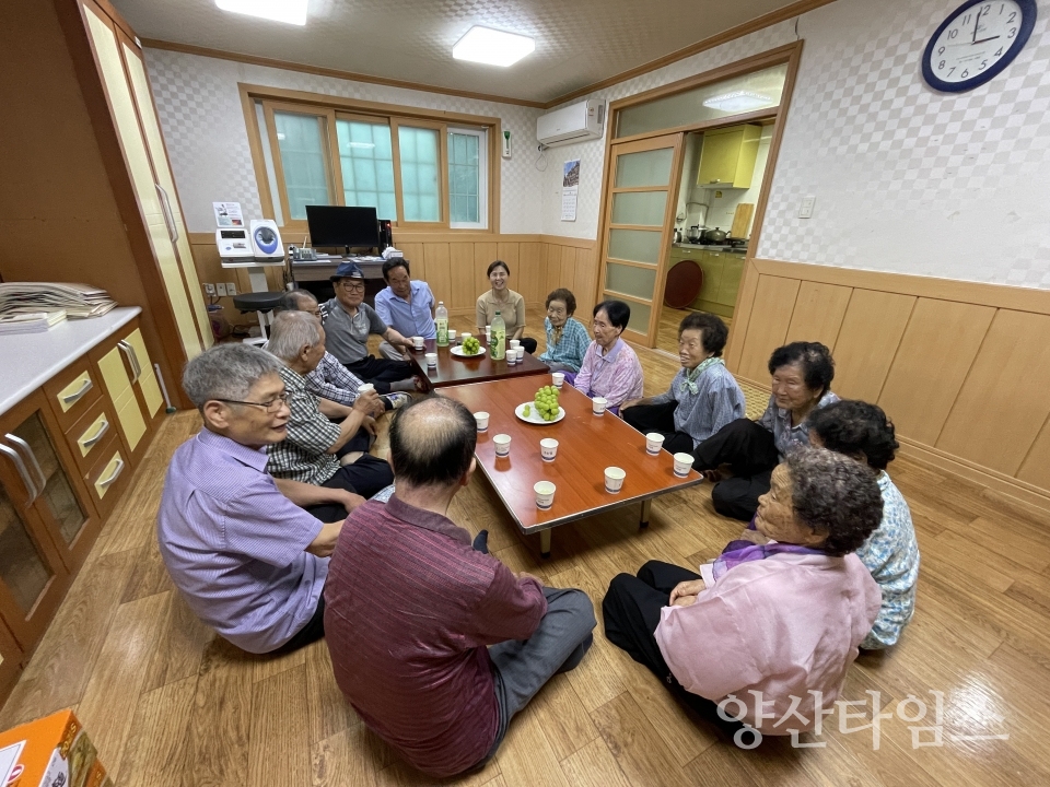 평산동 경로당 방문ⓒ양산타임스