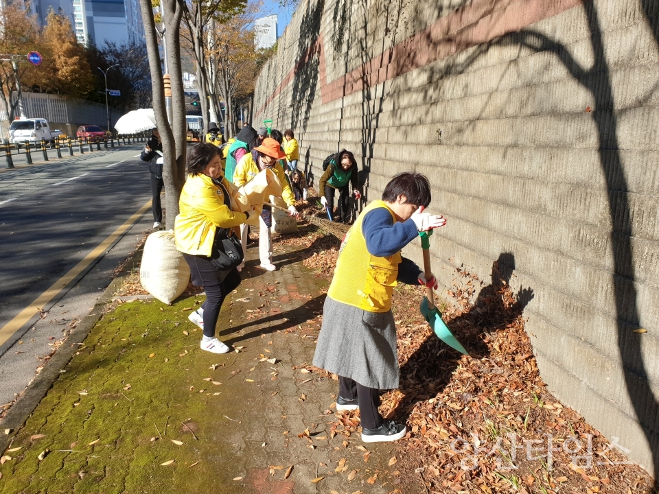 평산동 환경정비 국토대청소ⓒ양산타임스
