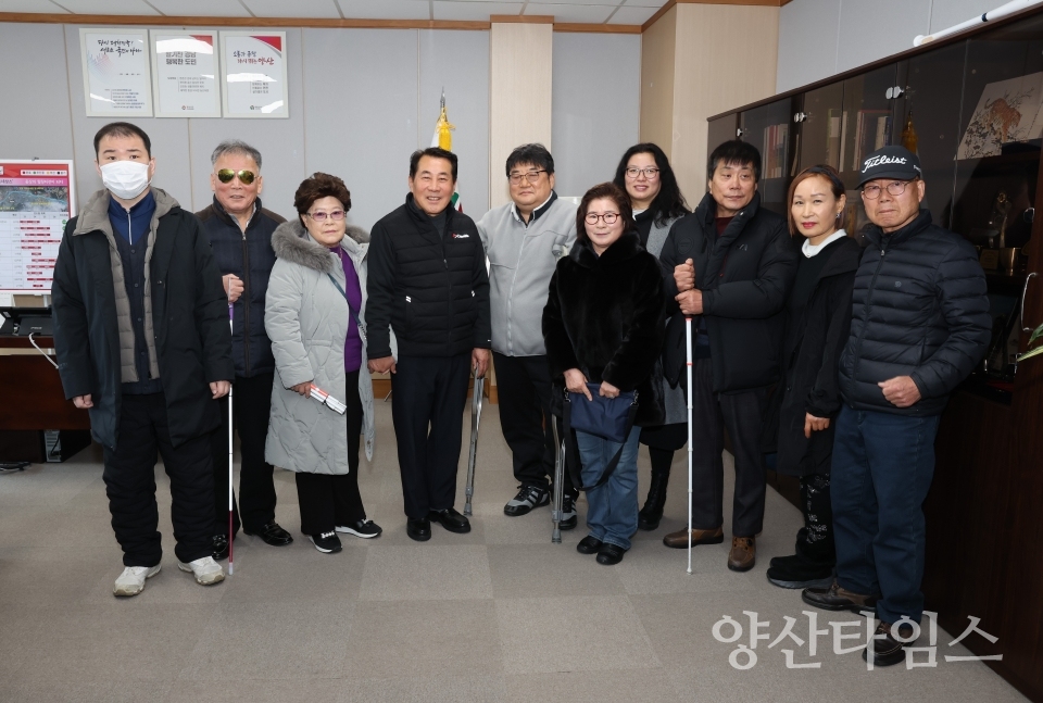 울타리회 이웃돕기 성금ⓒ양산타임스