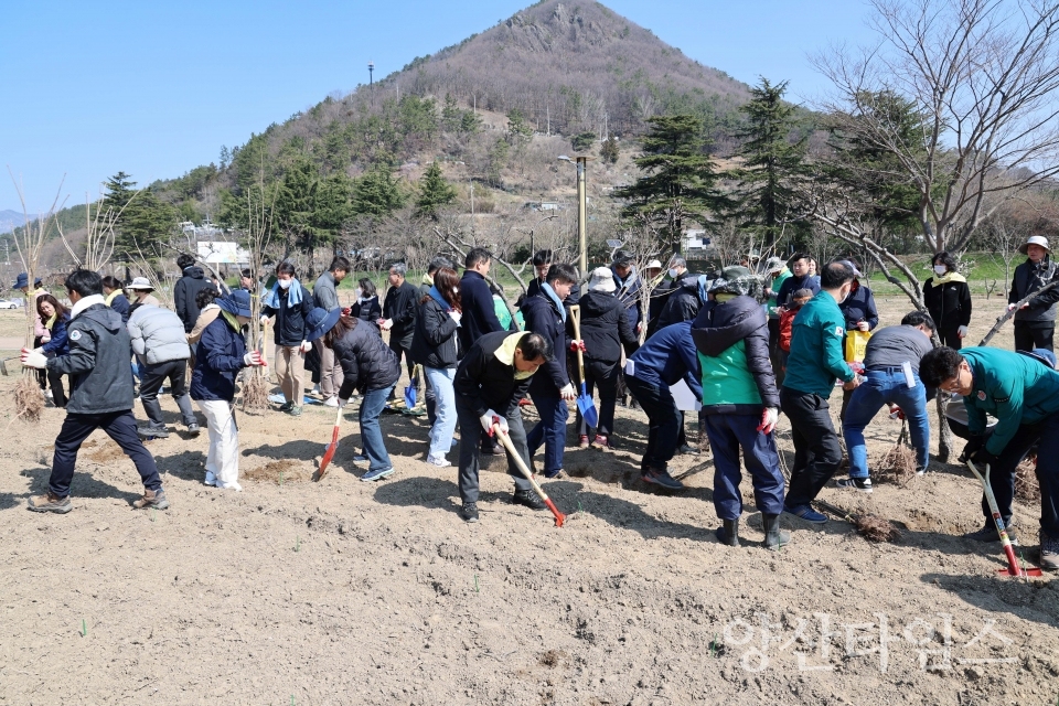 황산공원 식목일 행사ⓒ양산타임스