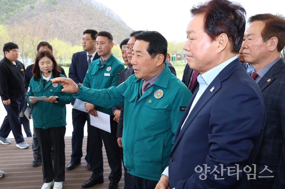 박완수 경남도지사 양산 방문(회야강)ⓒ양산타임스