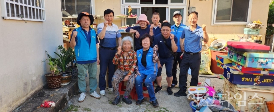 산수보존협회 강서동 집수리 봉사ⓒ양산타임스