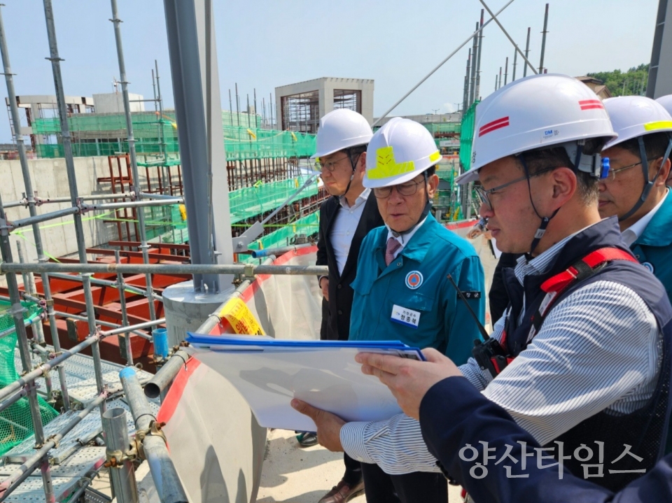 정종복 기장군수가 국가안전대진단 집중 안전점검 최종보고회를 주재하고 있다ⓒ양산타임스