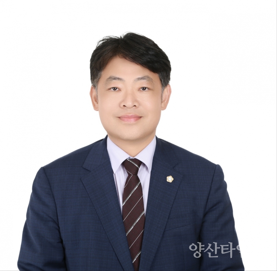 김석규 의회운영위원장님 사진ⓒ양산타임스