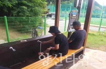 웅상체육공원 솔밭황톳길ⓒ양산타임스