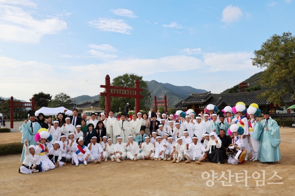 가야진사 일원에서 진행된 가야진용신제 공개 시연ⓒ양산타임스