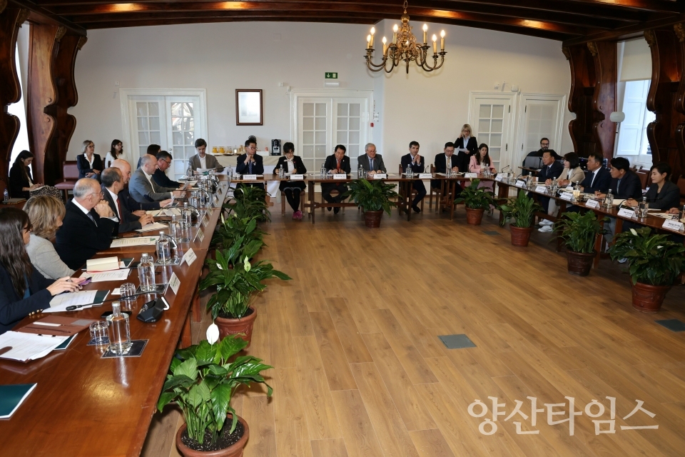 포르투갈 신트라시 바실리오 오르타 시장과의 간담회ⓒ양산타임스