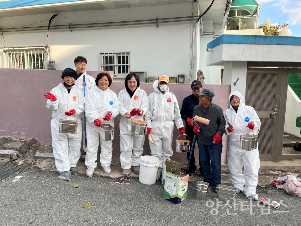 강서동 주민자치회 국개벽화 개보수ⓒ양산타임스