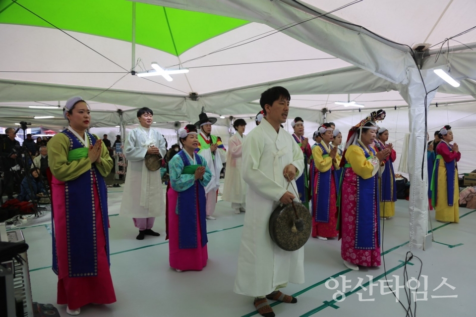 지난해 일광읍 칠암마을에서 진행한 기장군 전통 풍어제 현장 사진ⓒ양산타임스