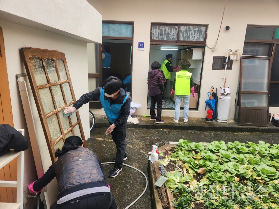 취약계층 주거환경개선 봉사ⓒ양산타임스