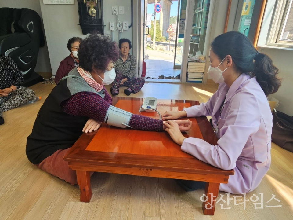 울주군보건소, 산불 피해 경로당 찾아가는 건강관리 서비스 지원 ⓒ양산타임스