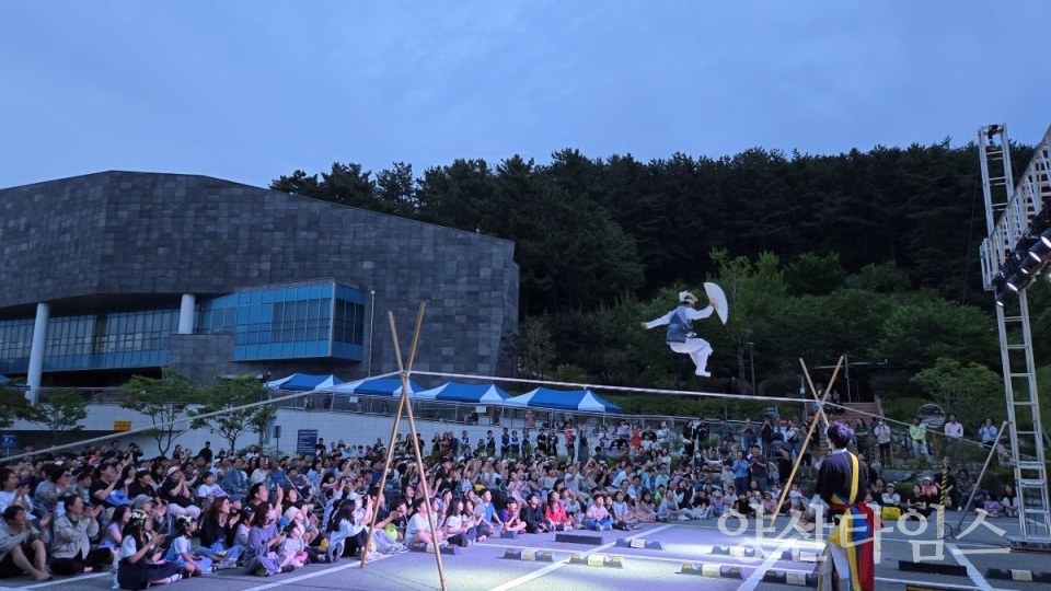 시립박물관 2025 달빛고분야행ⓒ양산타임스