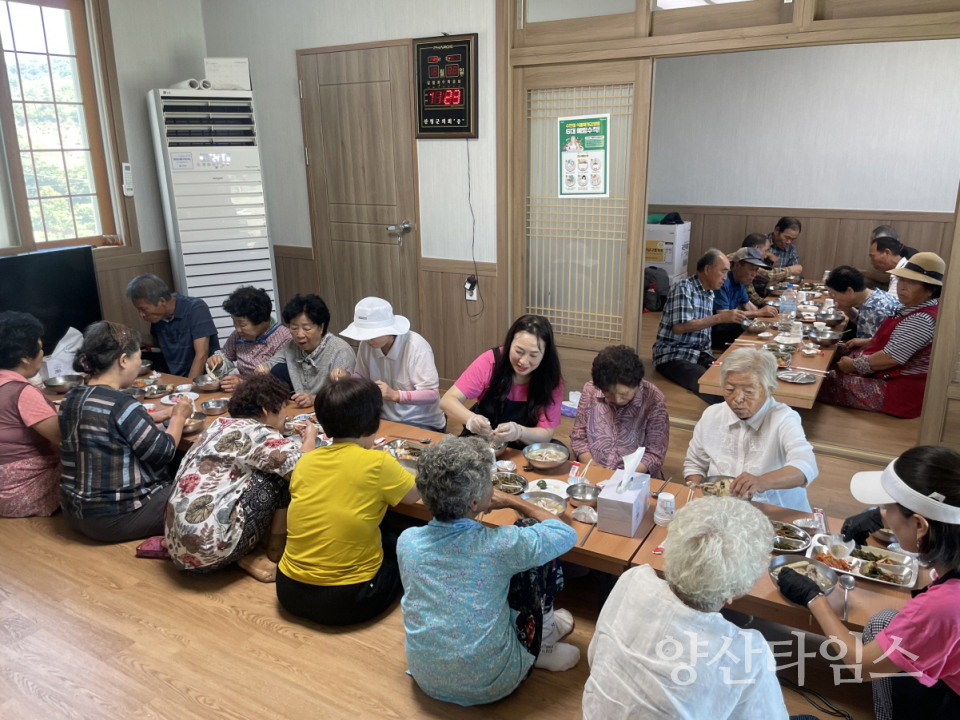 여성리더대학 중식제공 봉사 및 기부금 전달ⓒ양산타임스