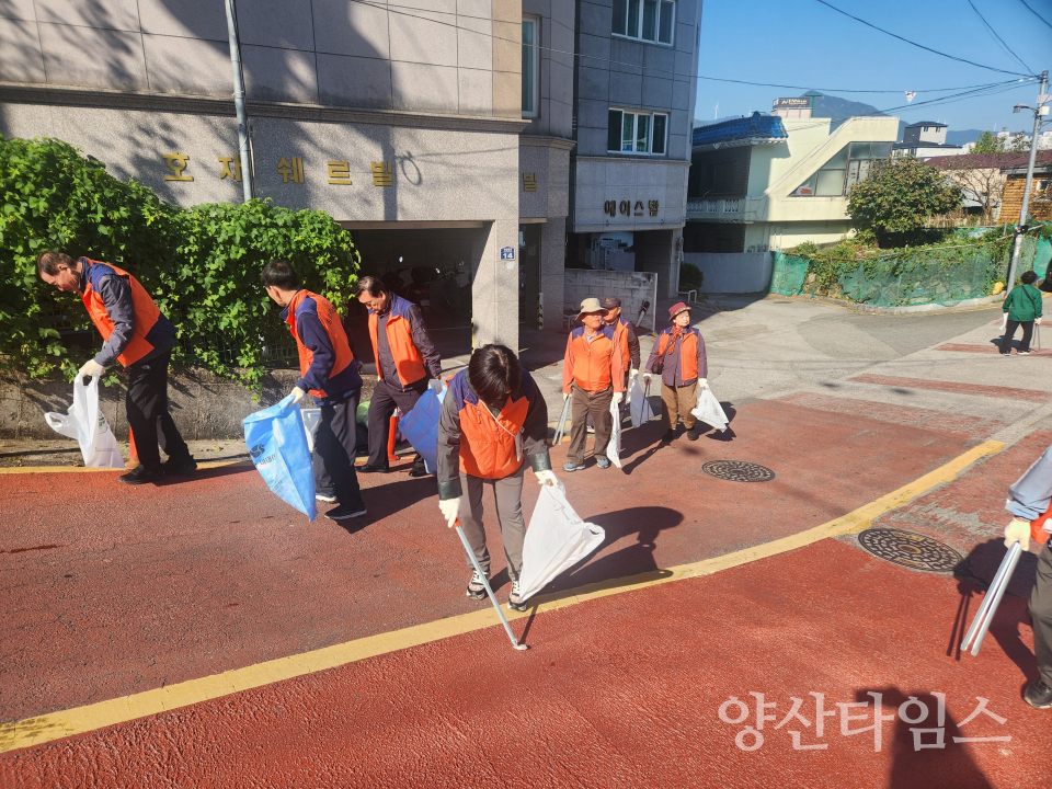 중앙동 국토대청소ⓒ양산타임스