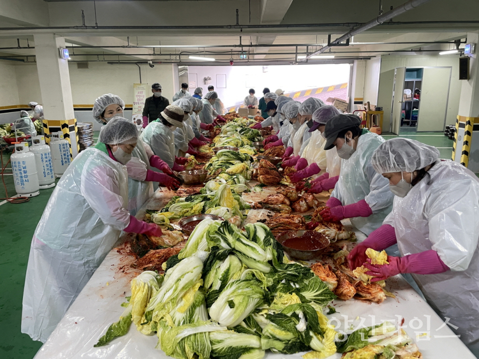 소주동 김장나누기 행사ⓒ양산타임스