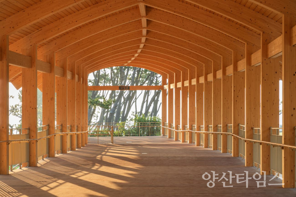 울주군 간절곶의 ‘간절루’, 국제디자인어워드 수상ⓒ양산타임스
