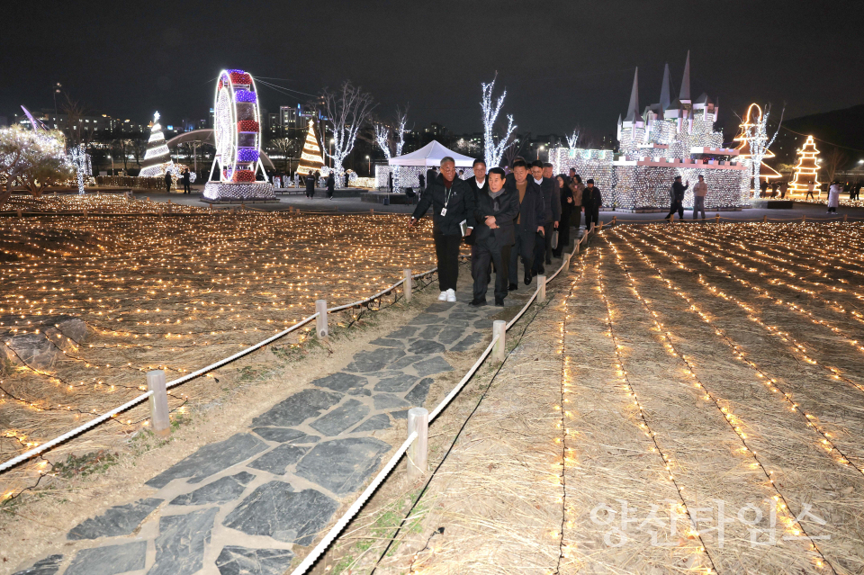 황산공원 불빛정원ⓒ양산타임스